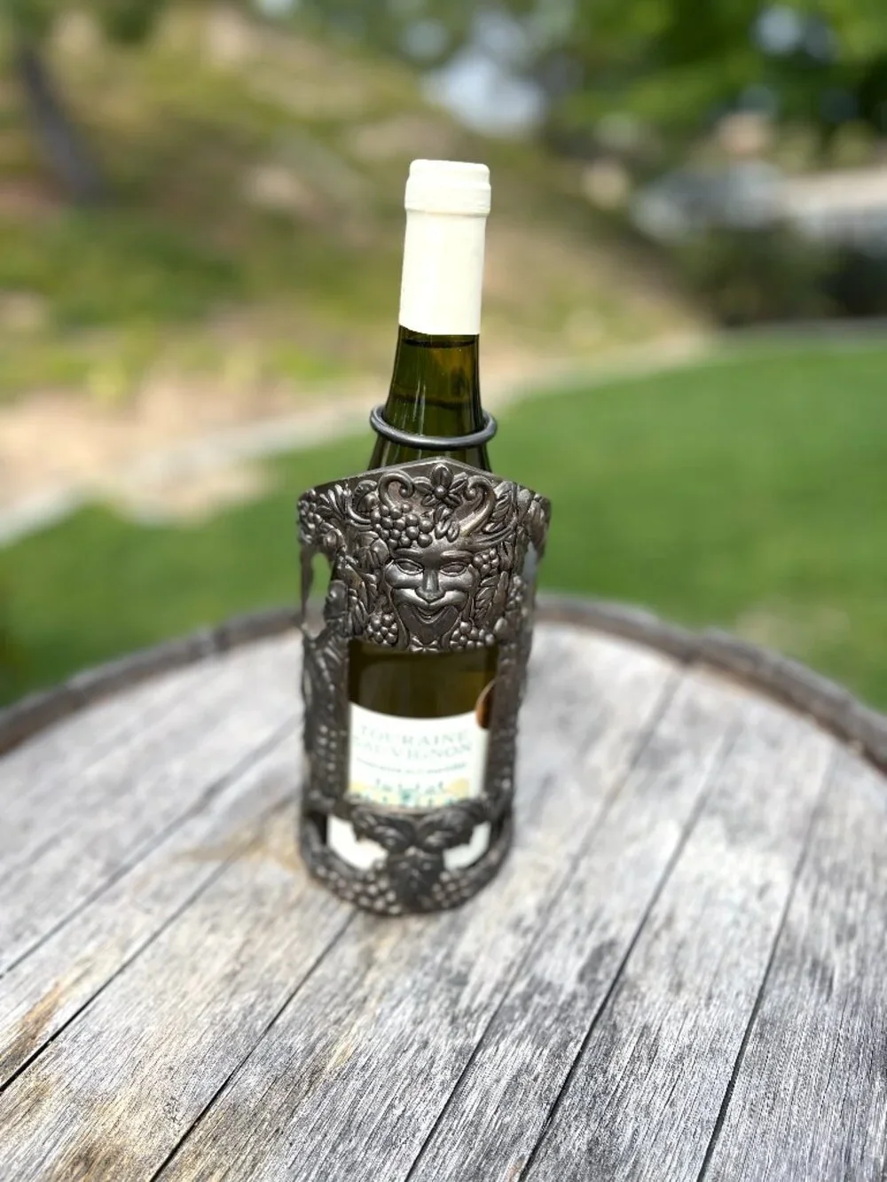 Vintage Bacchus Grapevine Metal Wine Bottle Holder - Metal